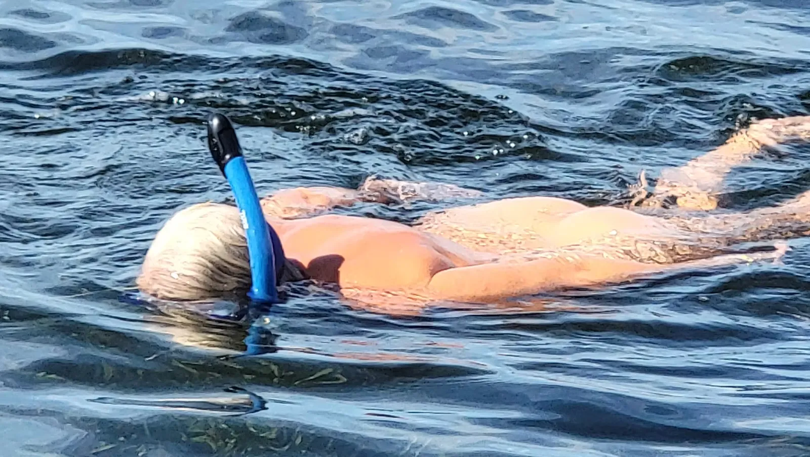 Nude Scalloping